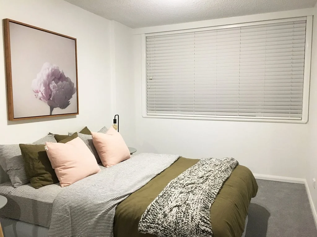 How to Choose the Right Blinds for Your Bedroom